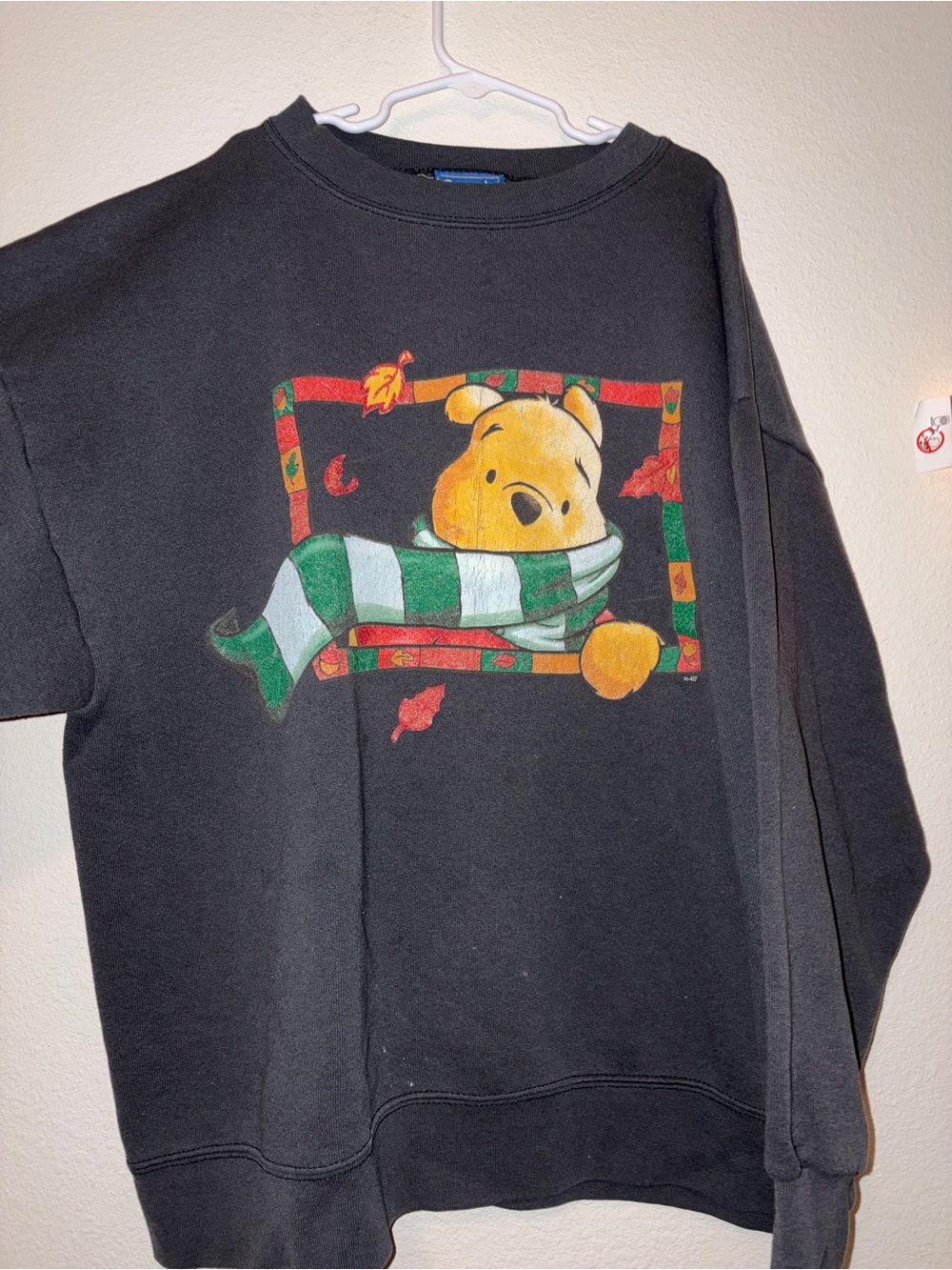 Vintage Black Winnie the Pooh Graphic Crewneck Sweater
